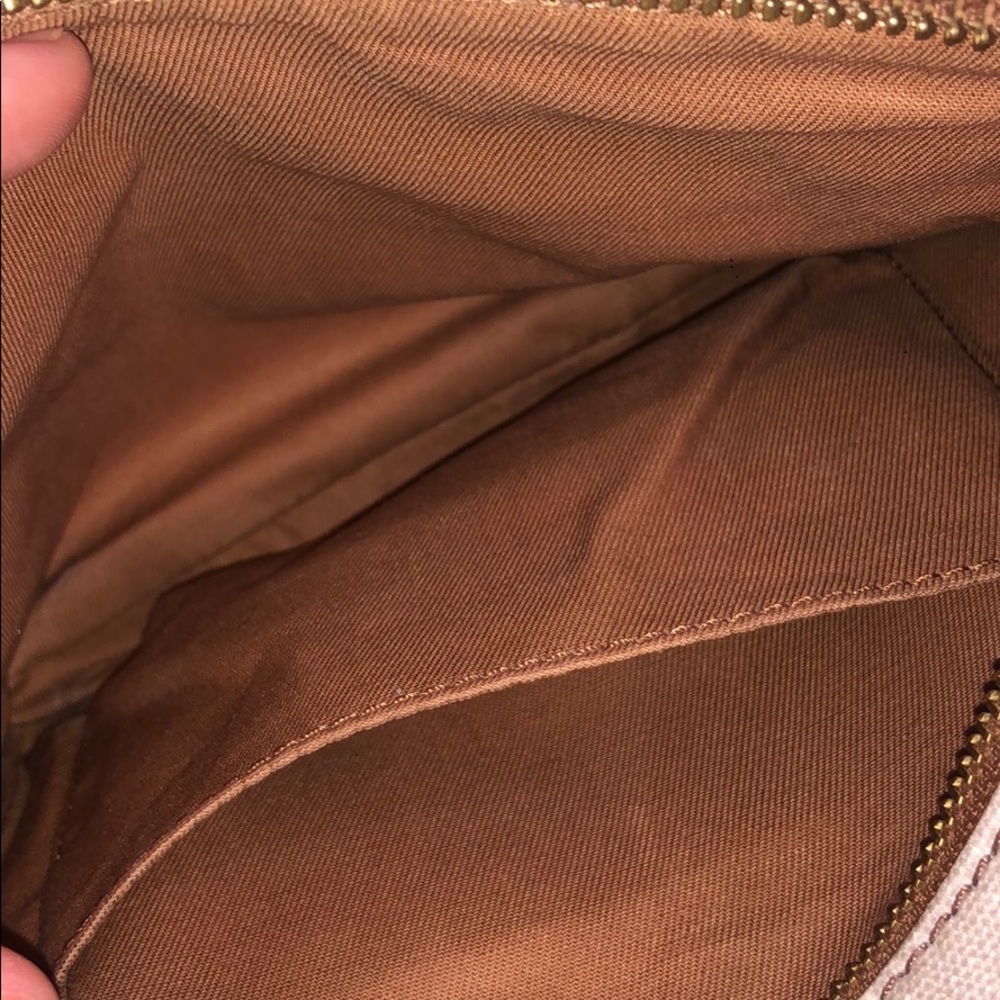 Fossil purse - Picture 6 of 6